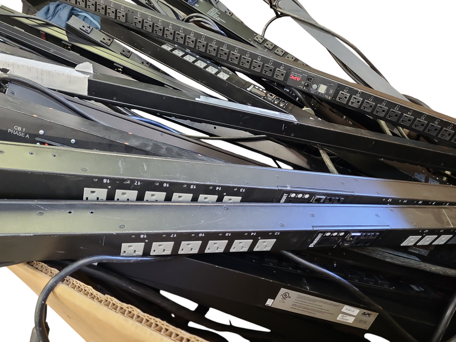 Lot of 33x Assorted Power Distribution Units (PDU)