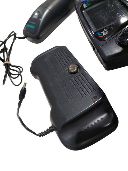 Sega Game Gear Bundle with Case Model: 2110 =