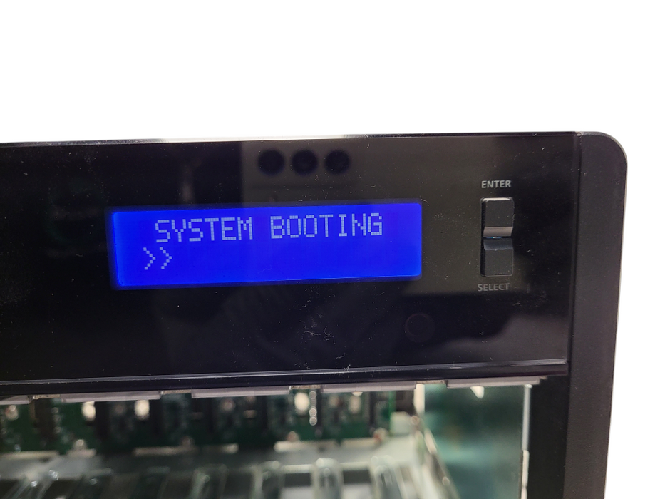 QNAP TS-853A 8x BAY 1.6GHz CPU 4GB DDR3L RAM Server NAS READ