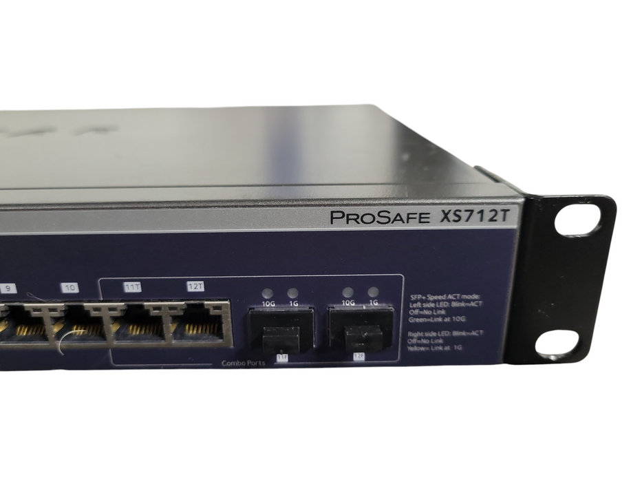 NETGEAR 12-Port 10GbE Smart Switch XS712T 12x 10GbE RJ45 2x SFP+ !