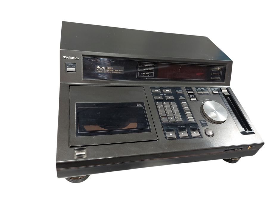 Technics Compact Disc Player Model: SL-P1300 Class AA  =