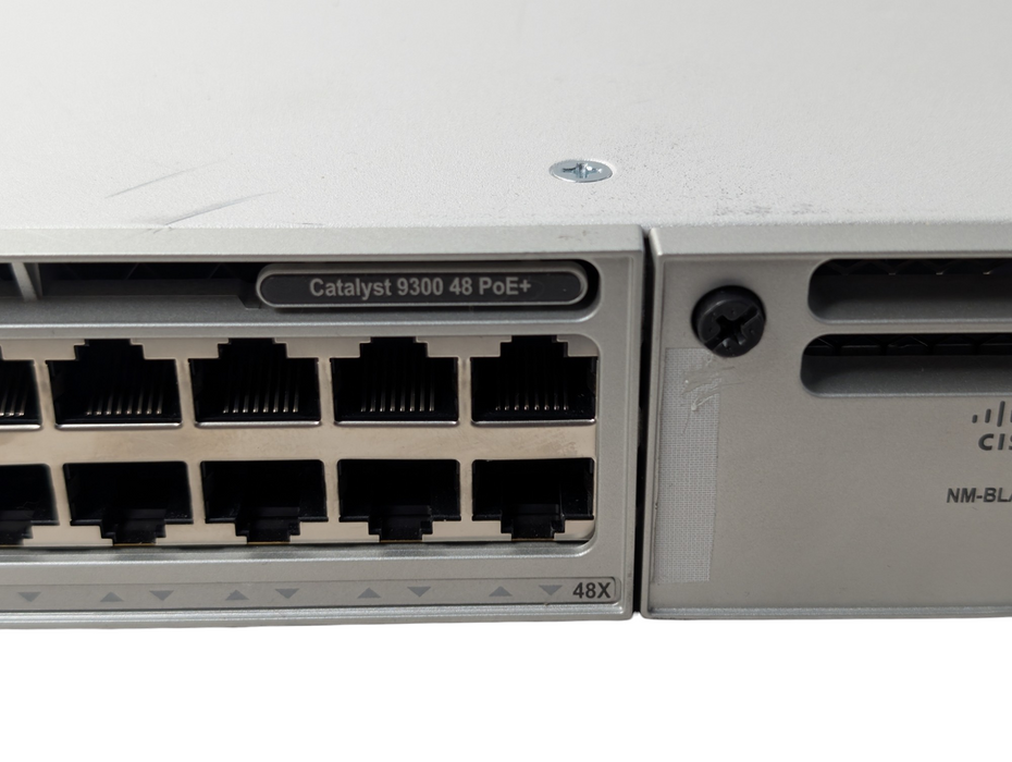Cisco Catayst 9300 48 PoE+ 48 Port Network Switch C9300-48P-E V02  -