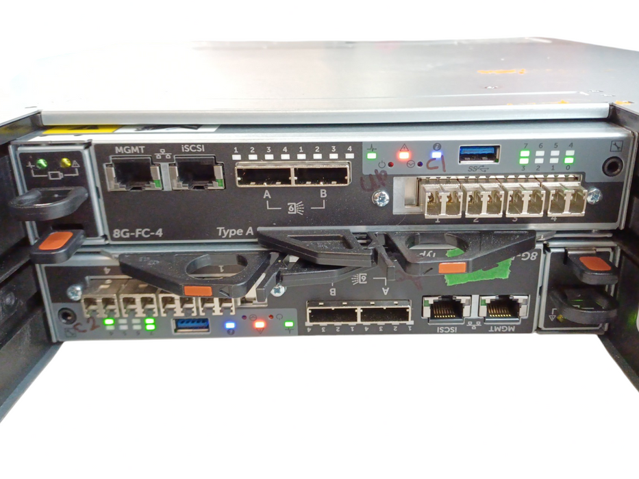 Dell Compellent SC4020 24x 2.5" Storage Array w/ 2x 8G-FC-4, 2x PSU