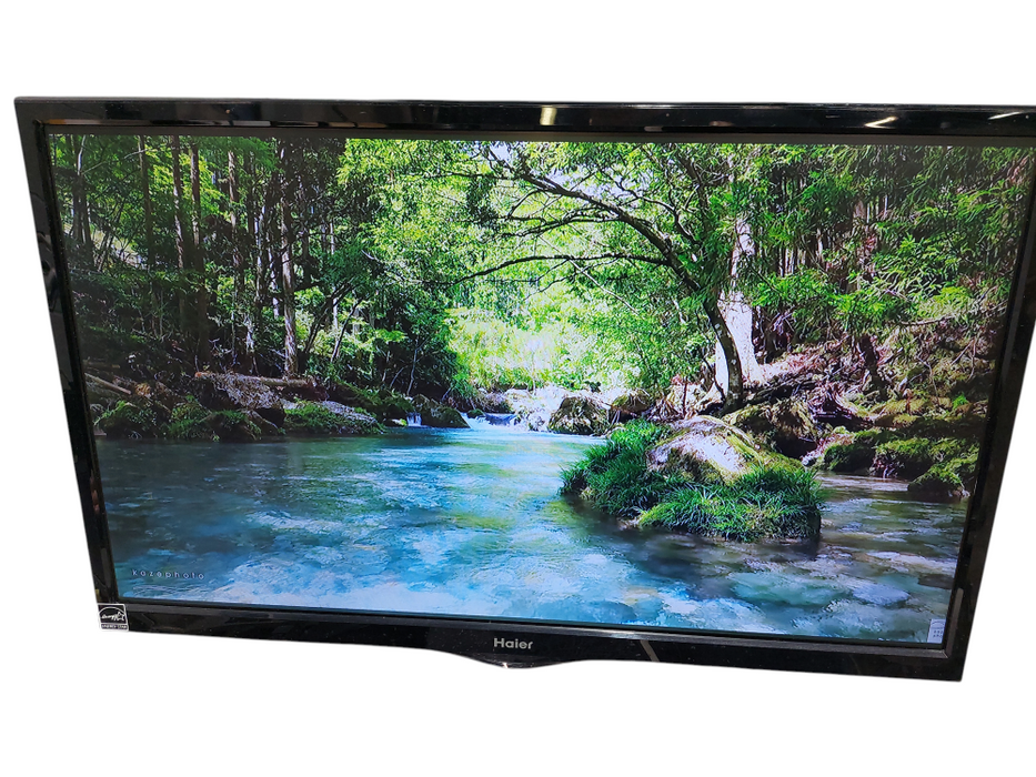 Haier 24" TFT- LED LCD Colour TV with Remote , No Stand Model: LE24F33800 =