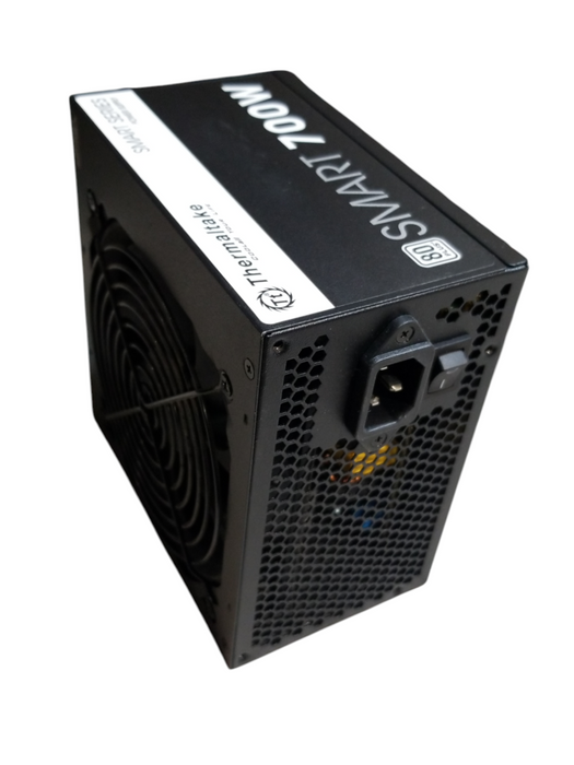 Thermalatke Smart 700W NON-MODULAR Power Supply
