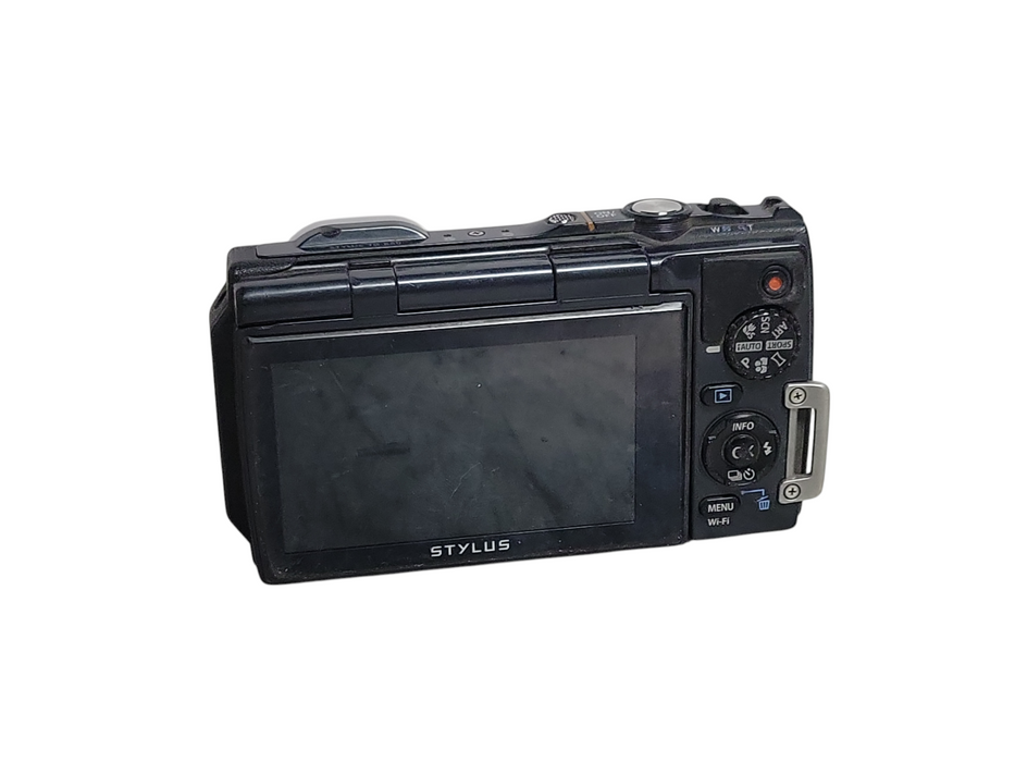 Olympus Stylus Tough TG-860 16.0MP Digital Camera, READ _
