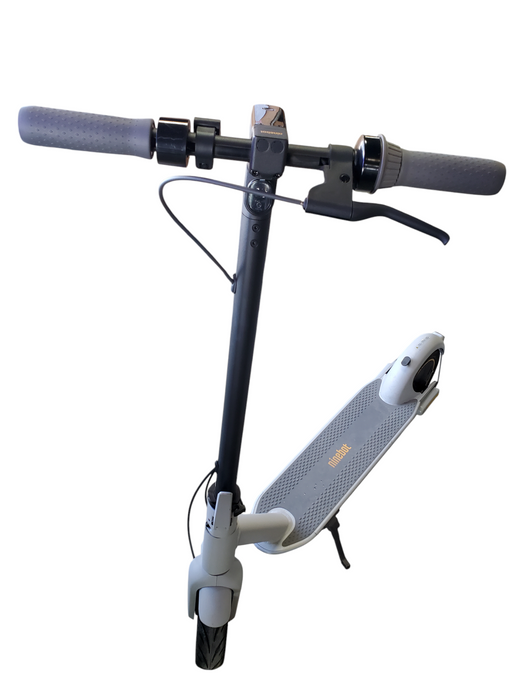 Segway Ninebot Max G30lp Electric Scooter – 40km Range READ