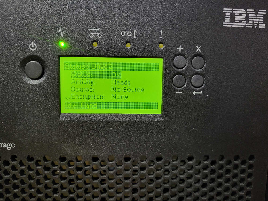 IBM TS3200 Tape Library 3573-L4U with 4 X LTO6 8Gb 35P1982 $