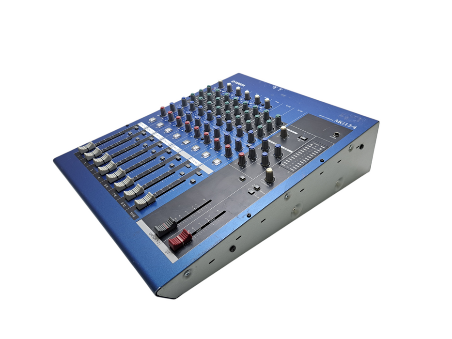 YAMAHA MG12/4 Analog Mixer 12 Channel Mixing Console No Cord *Untested )