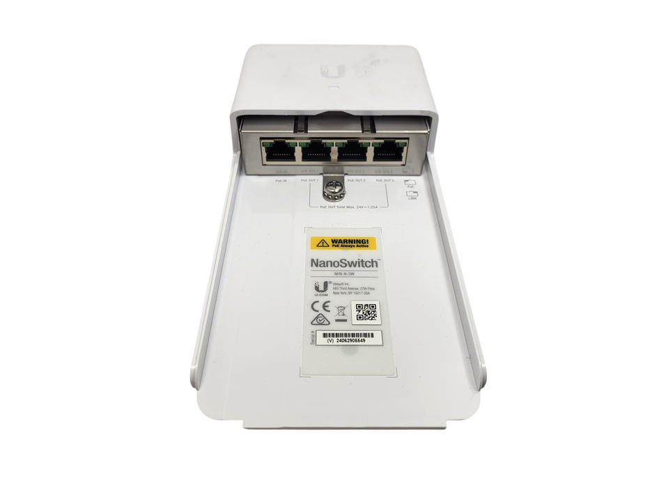 Ubiquiti Networks NanoSwitch Outdoor 4-Port PoE Passthrough Switch M/N: N-SW $