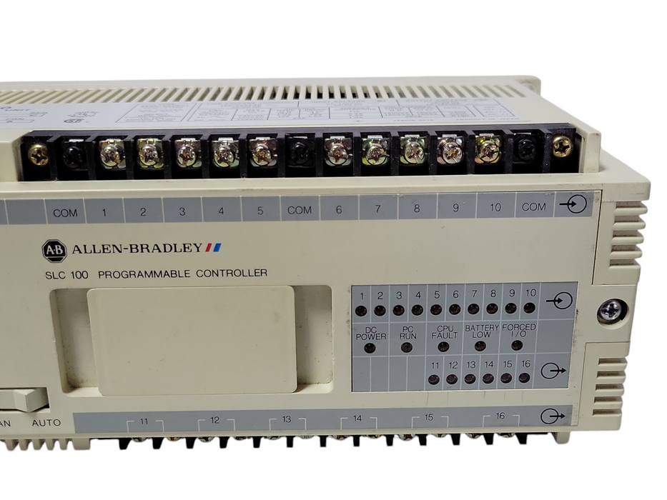 Allen Bradley SLC 100 Programable Controller 1745-LP101, READ _