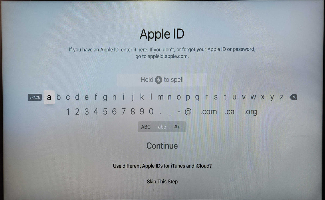 Apple TV HD 4th Gen 32GB Digital HD Media Streamer A1625 w/ Remote