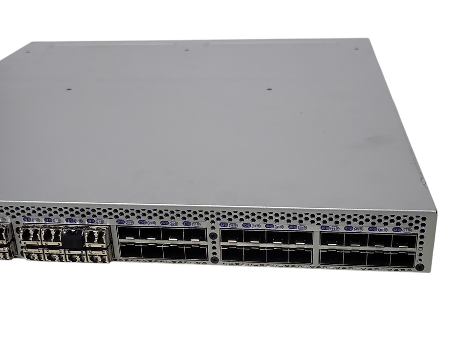 Brocade EM-6510-24-8G-R 48Port FC Switch 24-Ports active w/ 24x 8GB SFPs _