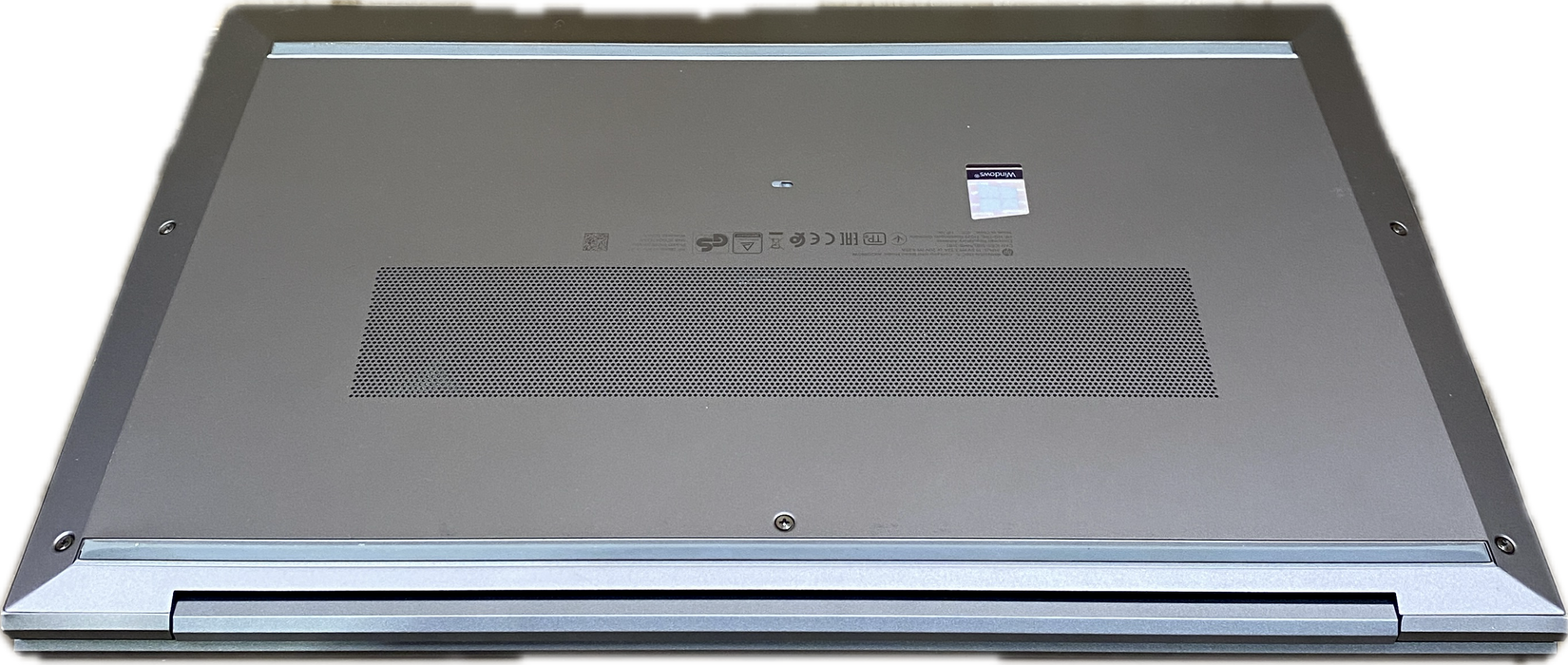 HP ZBook Firefly 15 G7 i7-10510U QUADRO P520 4GB GPU 16GB RAM 512SSD READ  Lap200