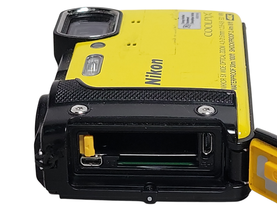 Nikon COOLPIX W300 4k 16.0MP Waterproof Digital Camera, READ _