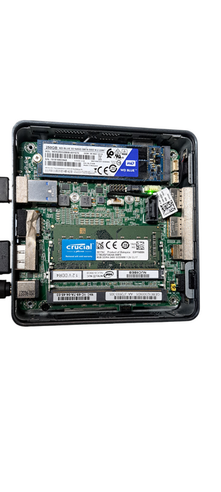 Intil NUC NUC8BEB Mini PC i3-8109U|8gb DDR4 RAM|256gb M.2