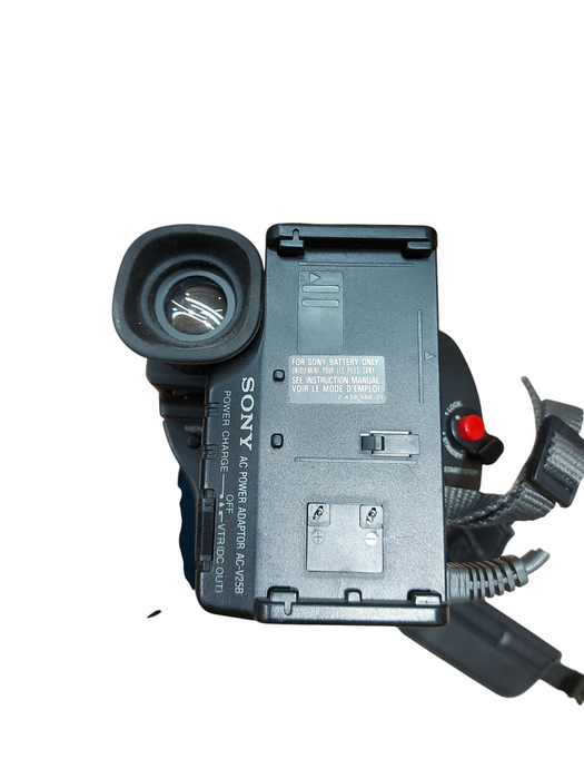 SONY VIDEO 8 HANDYCAM CCD-TR42 VIDEO CAMERA VINTAGE RETRO