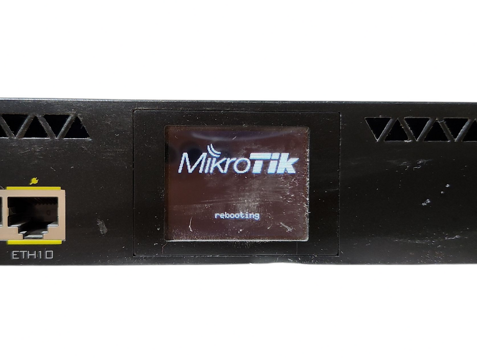 MikroTik RB2011UiAS-RM Routerboard Gigabit Router