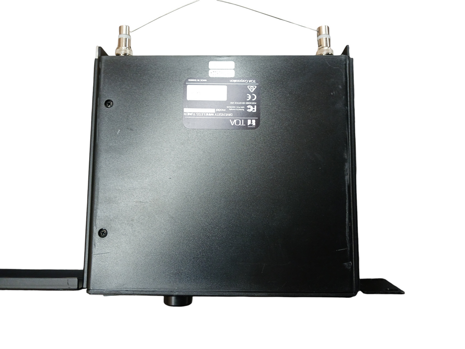 TOA Wt-5800 E01us True Diversity Wireless Tuner 12-18v