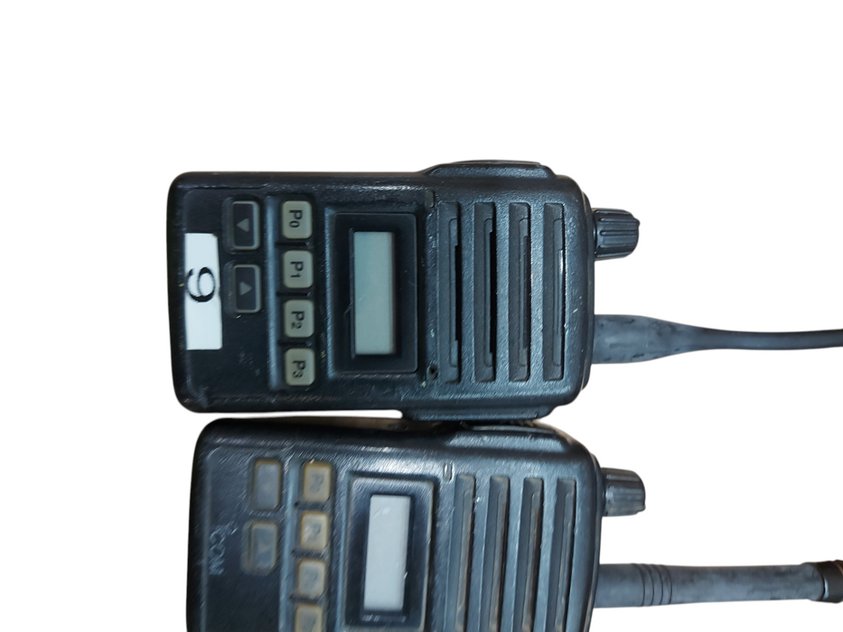 Lot 4x Icom F60 - UHF Handheld Radios