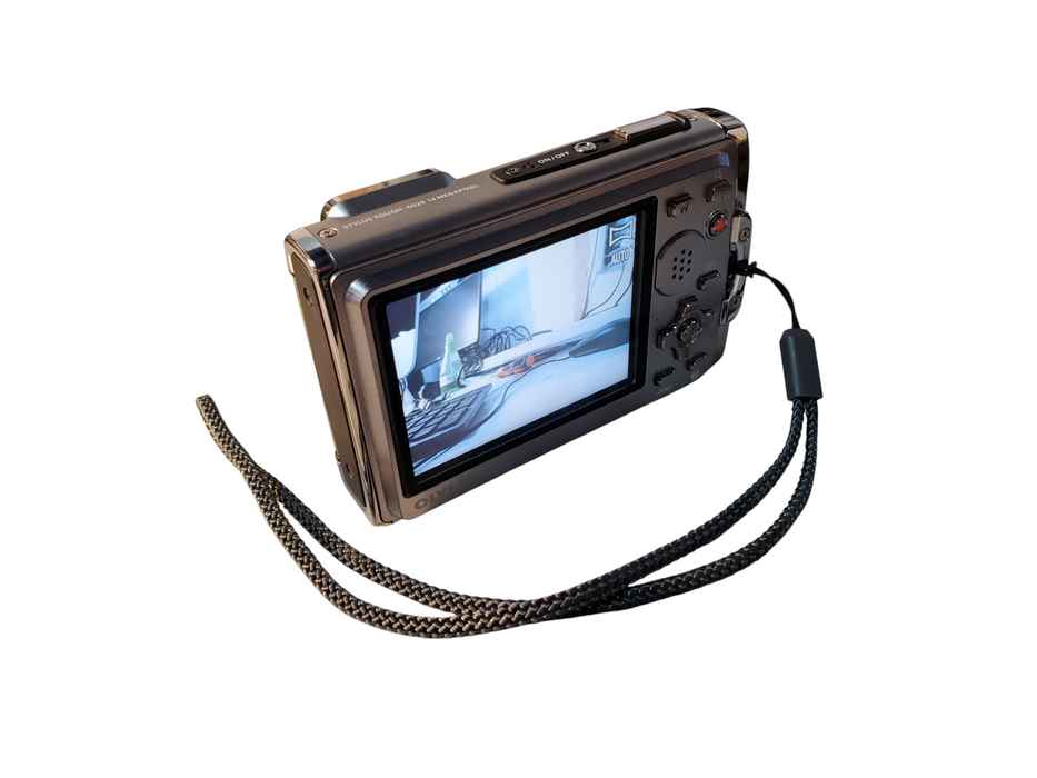 Olympus Stylus Tough 6020 14 MP Digital Camera