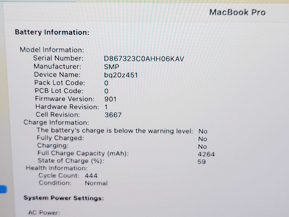 Apple Macbook Pro 2017 13" 2-Core i5-7360U @ 2.3GHz 8GB DDR3 250GB SSD (