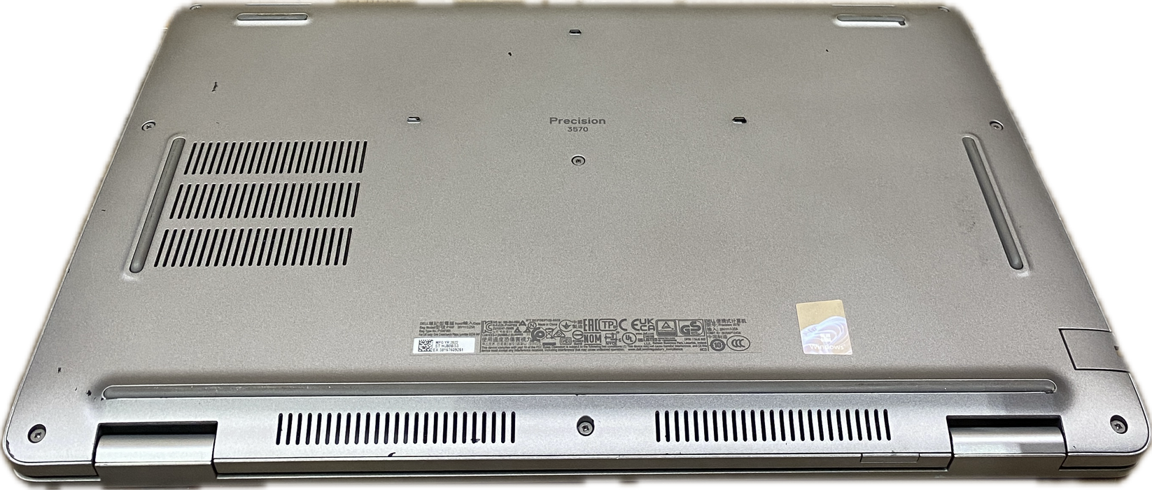 Dell Precision 3570 Core i7-1255U@1.70GHz 16GB RAM 256GB SSD READ Q Lap200