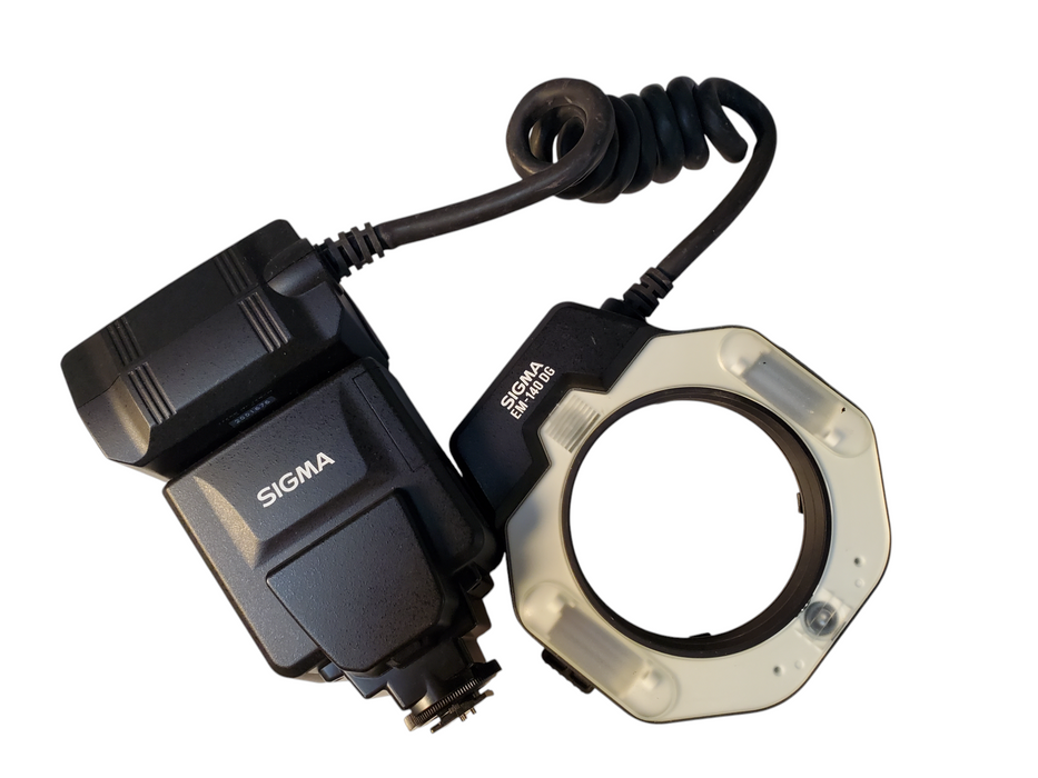 Sigma EM-140 DG Macro Ring Light Flash for Canon