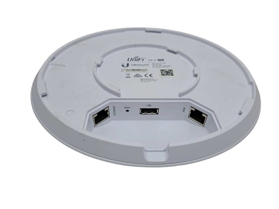 Ubiquiti Networks UAP-AC-PRO 1300Mbps Wireless Access Point *READ* )
