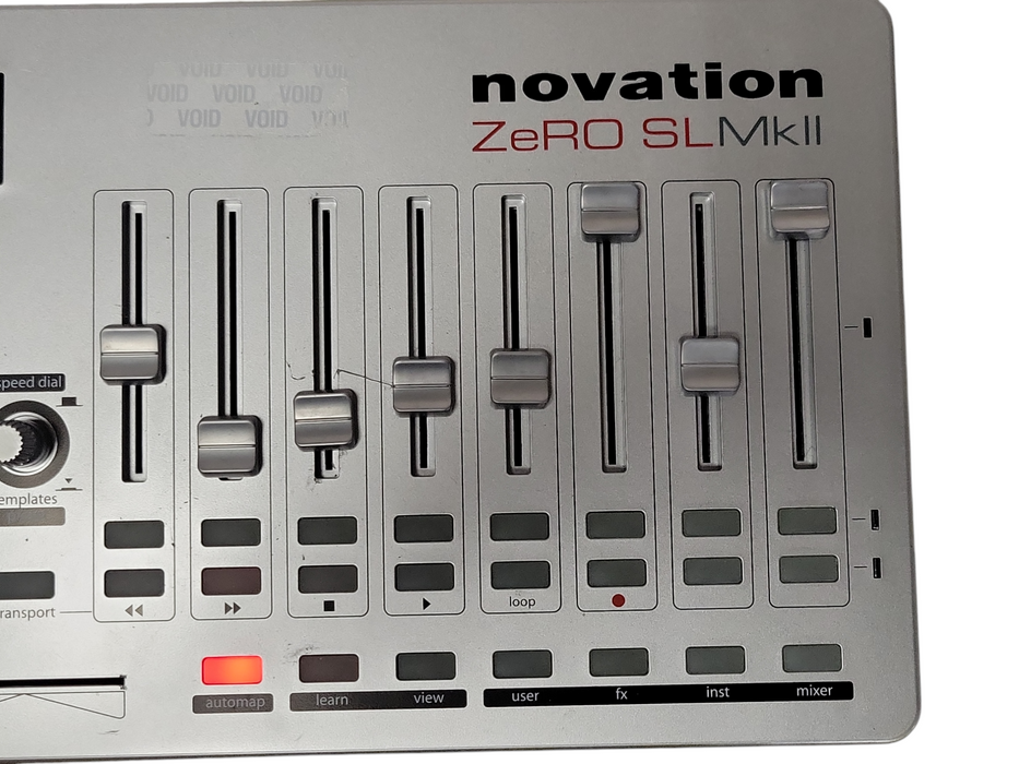 Novation ZeRO SL MkII Hardware MIDI Performance Controller, READ _