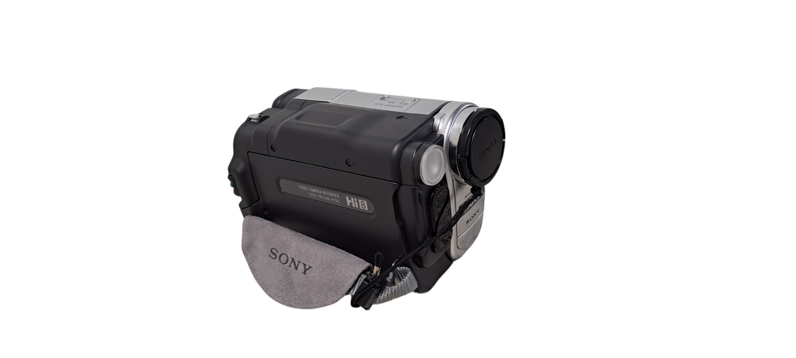 Sony Handycam CCD-TRV138 Camcorder Video Hi8 Nightshot 8mm Camera Q