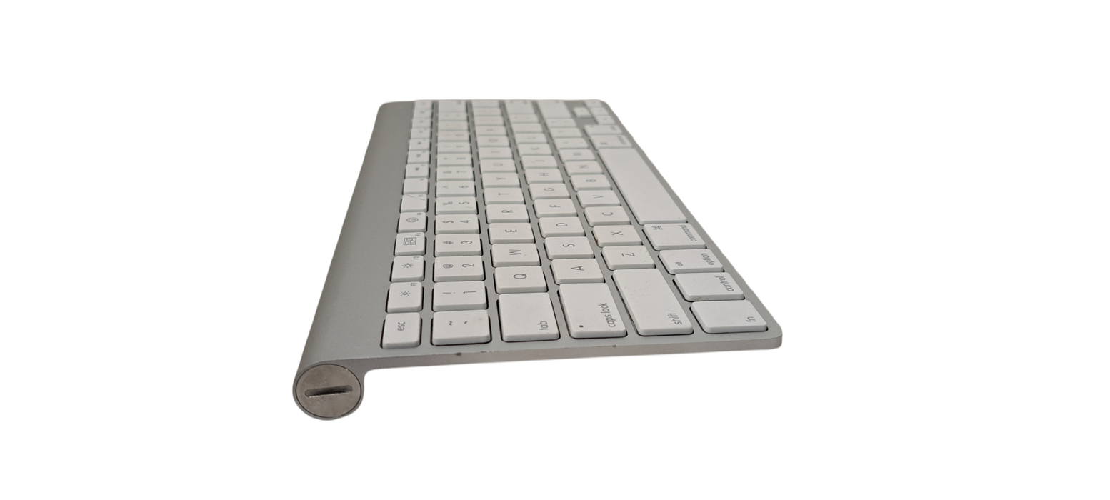 Genuine Apple A1314 Wireless Bluetooth Keyboard Q